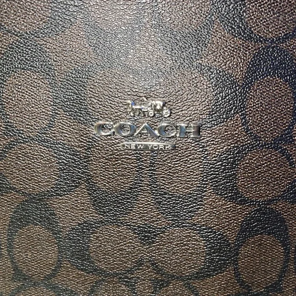 Coach Nina Tote Bag In Signature Canvas - Picture 10 of 14